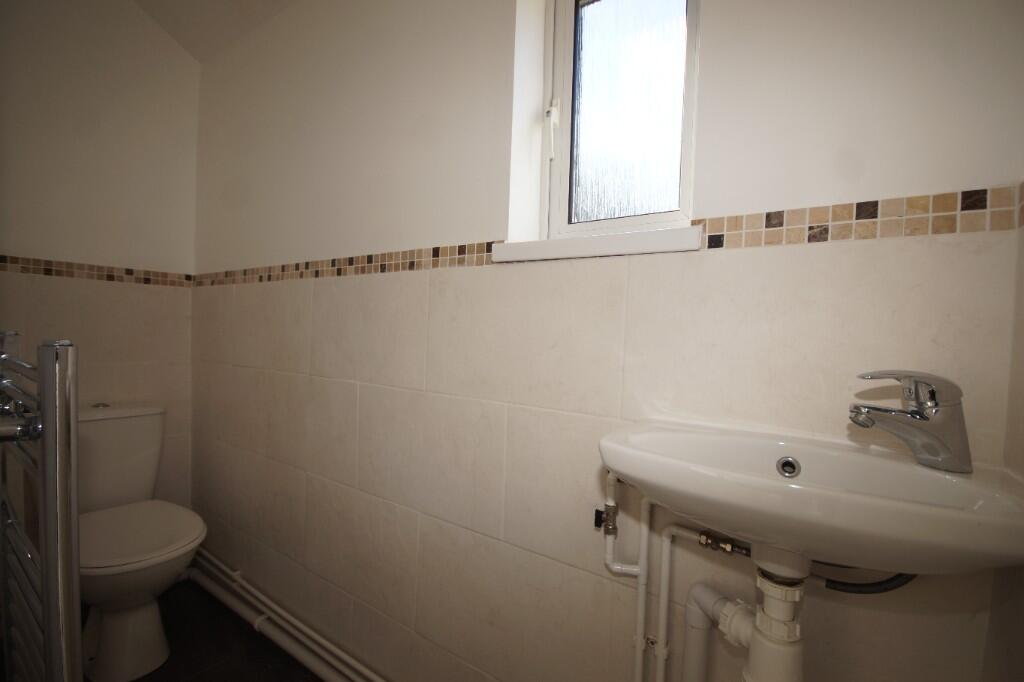 83 Heathway