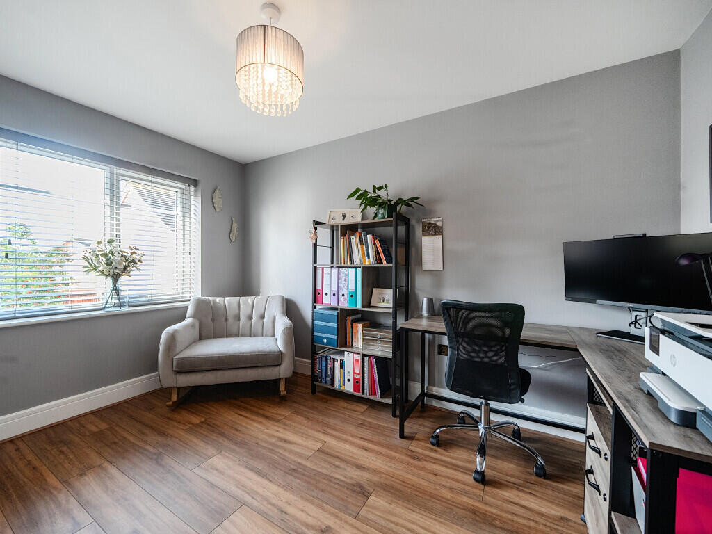 1345741-24-68b027...