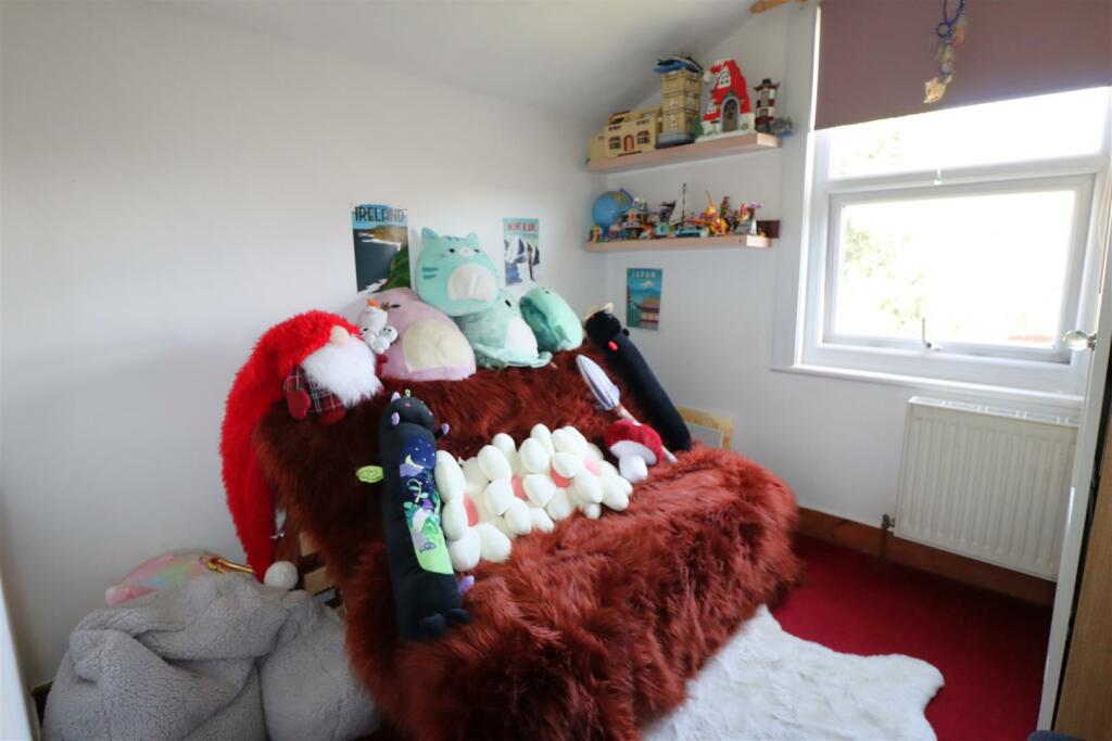 Bedroom 3.JPG