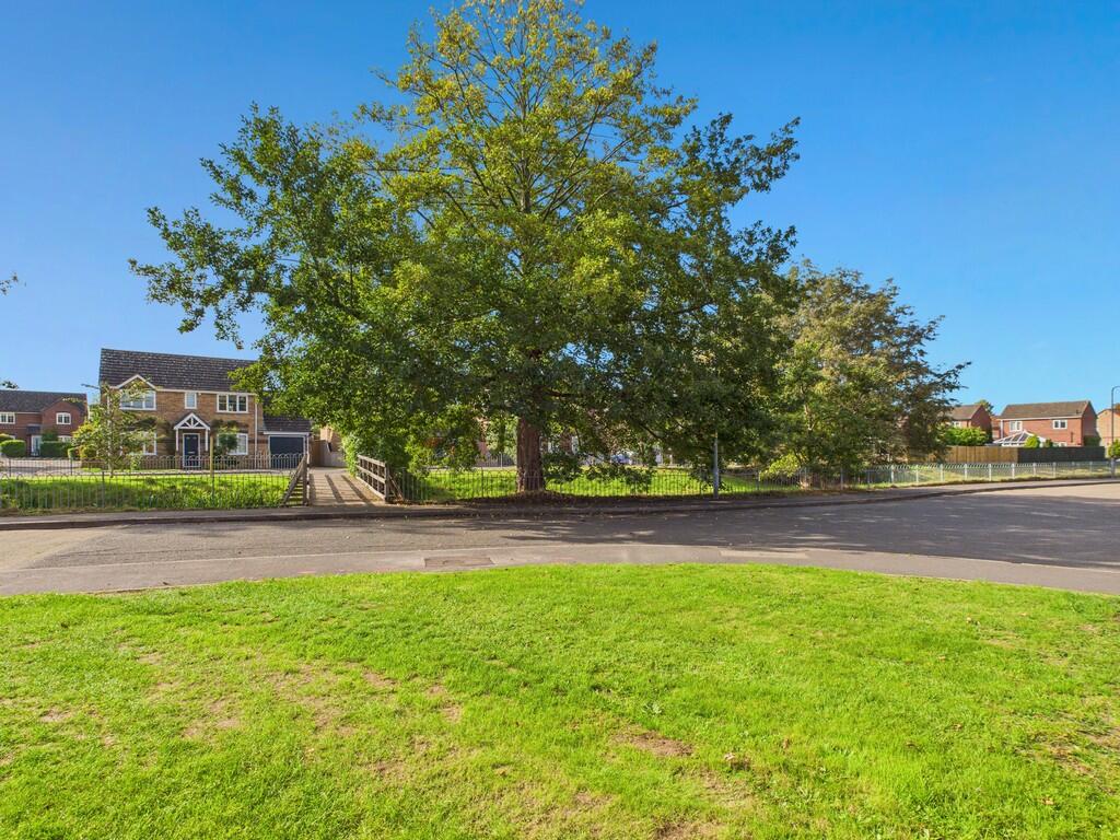 CAM04092G0-PR0097...