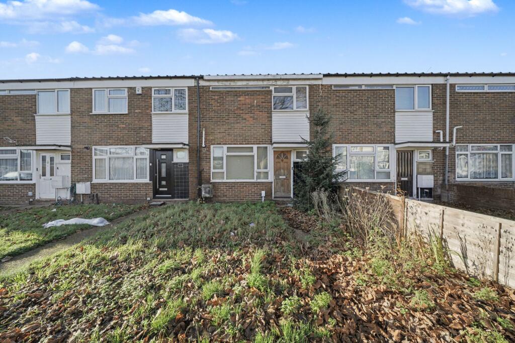 320 Spackmans Way, Slough, SL1 2SD