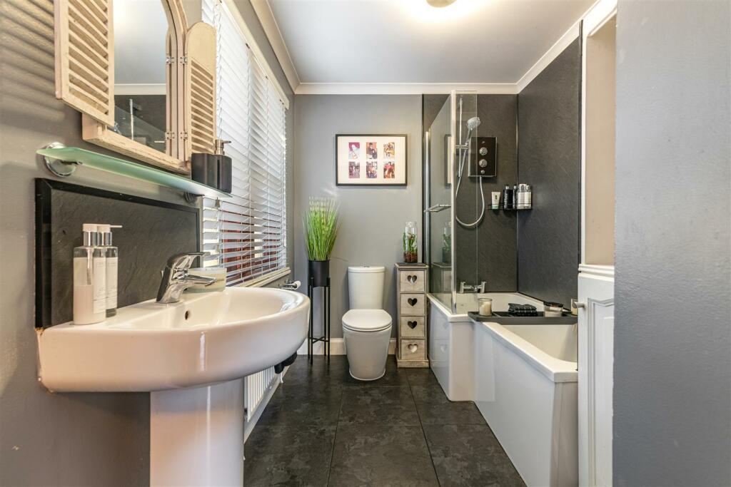 7 Montgomerie Terrace Gattonside 44.JPG