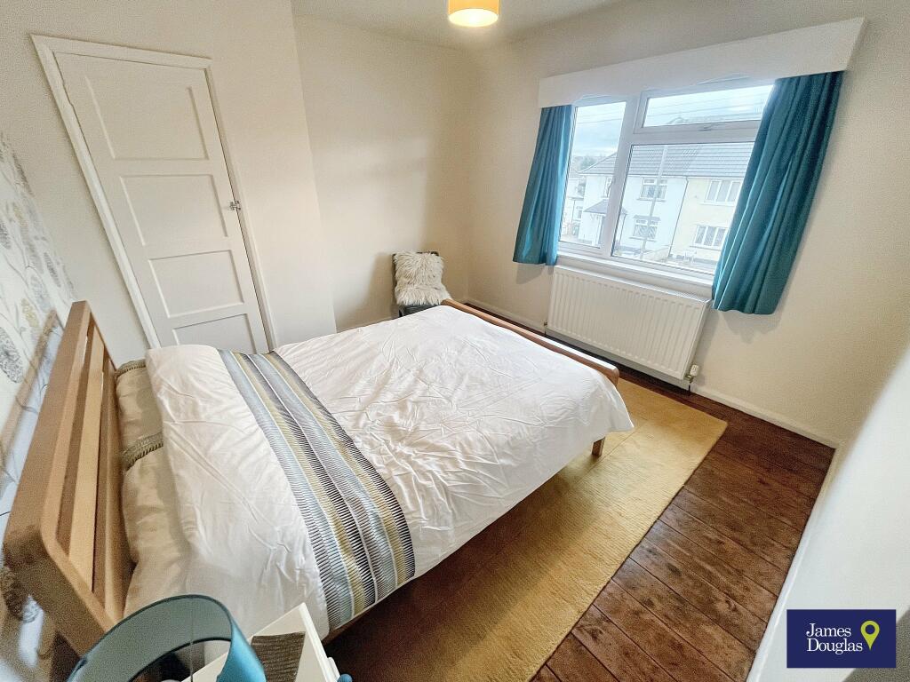 Bed2