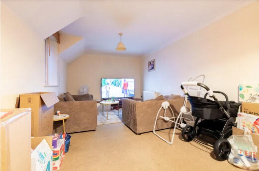 Lounge T202506271302.jpg