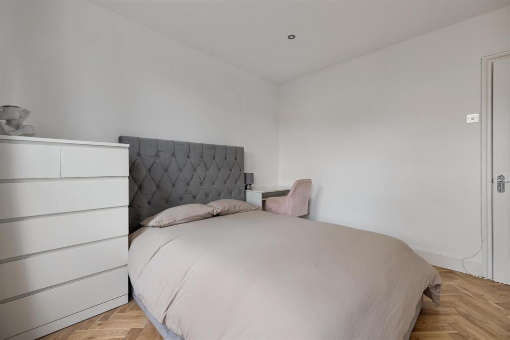 Wetherden Street, E17