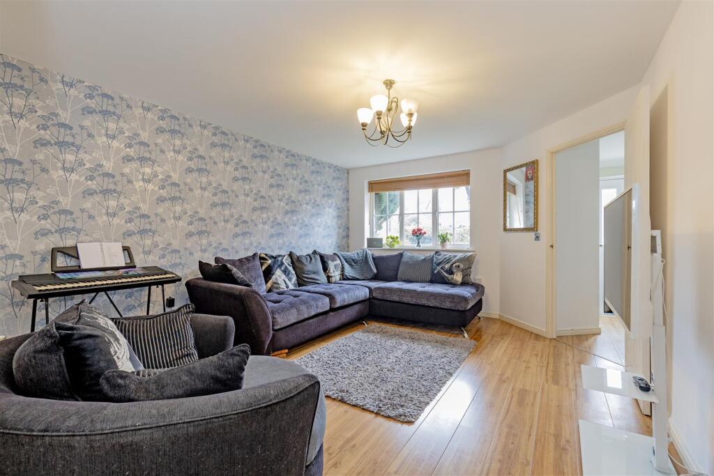 Reception Room-2.jpg