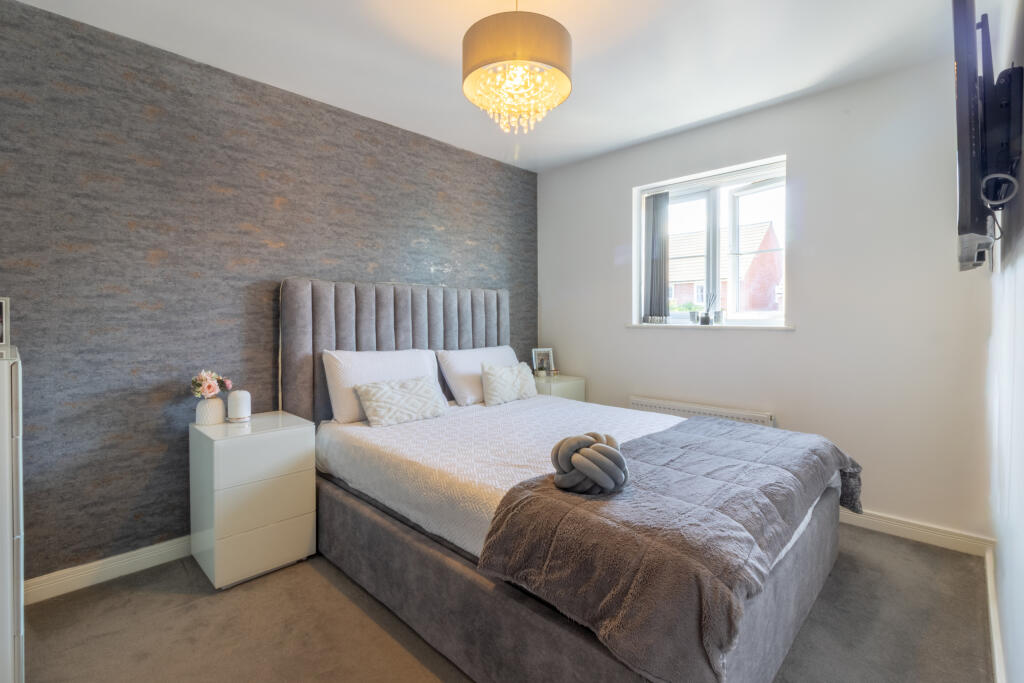 8 Clover Avenue (13 of 20)