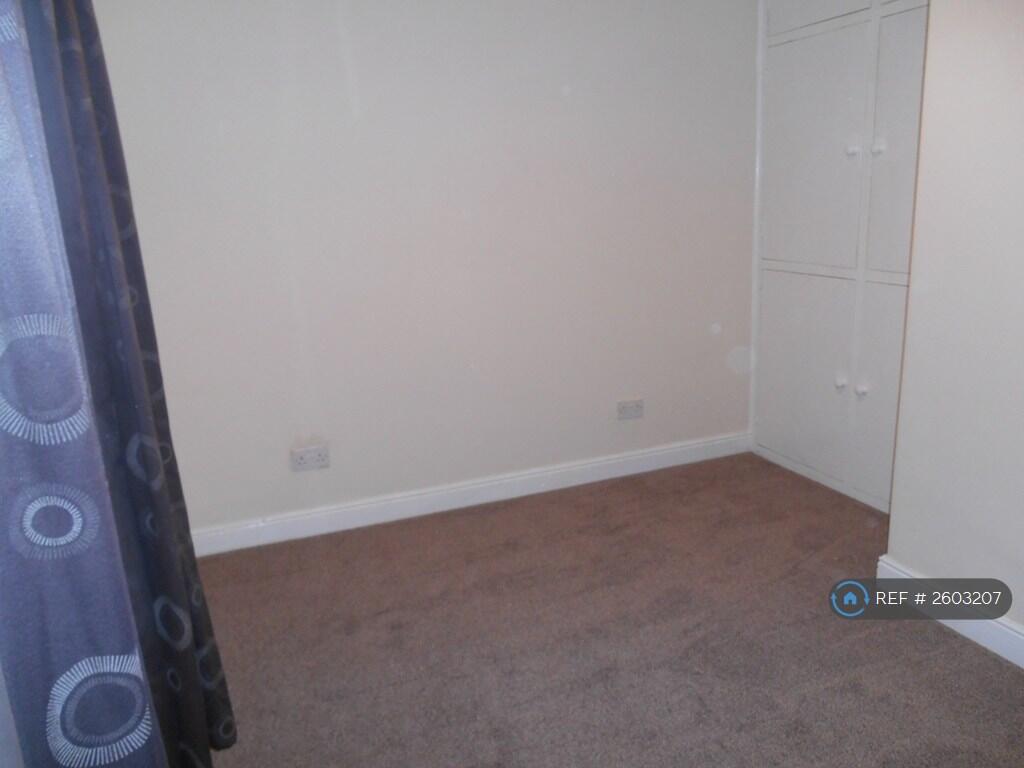 Rear Bedroom 1