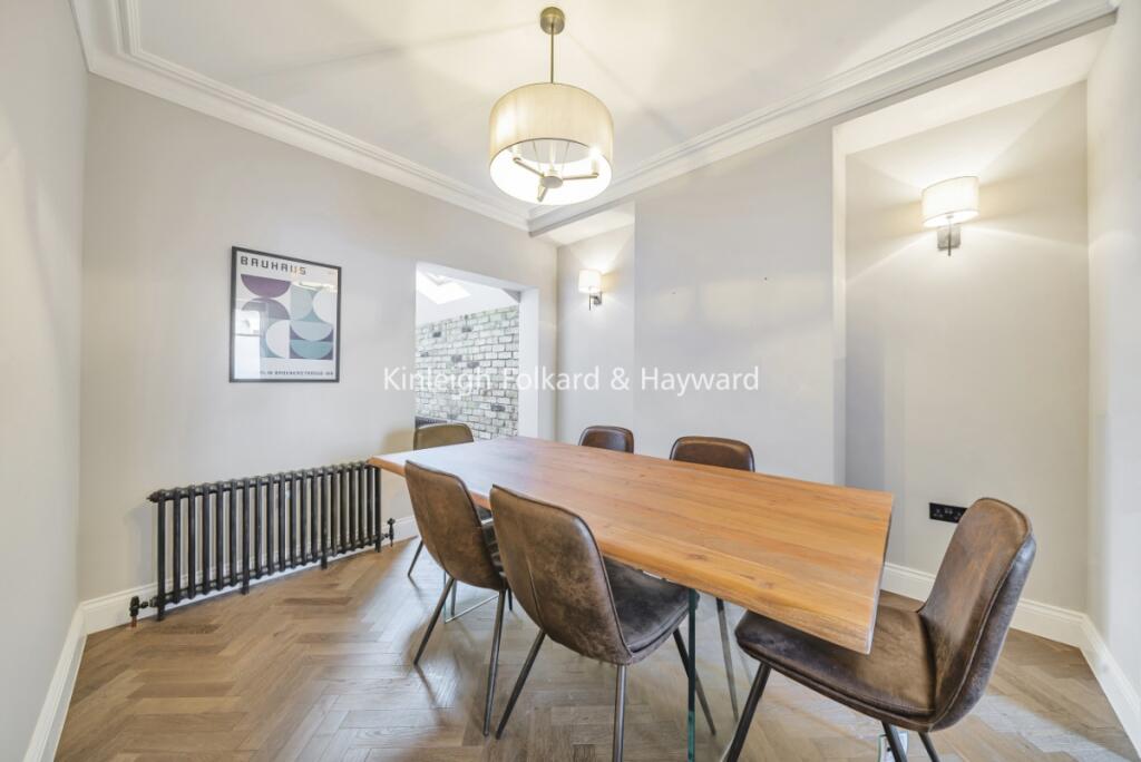 04edf181-331f-4b42-a