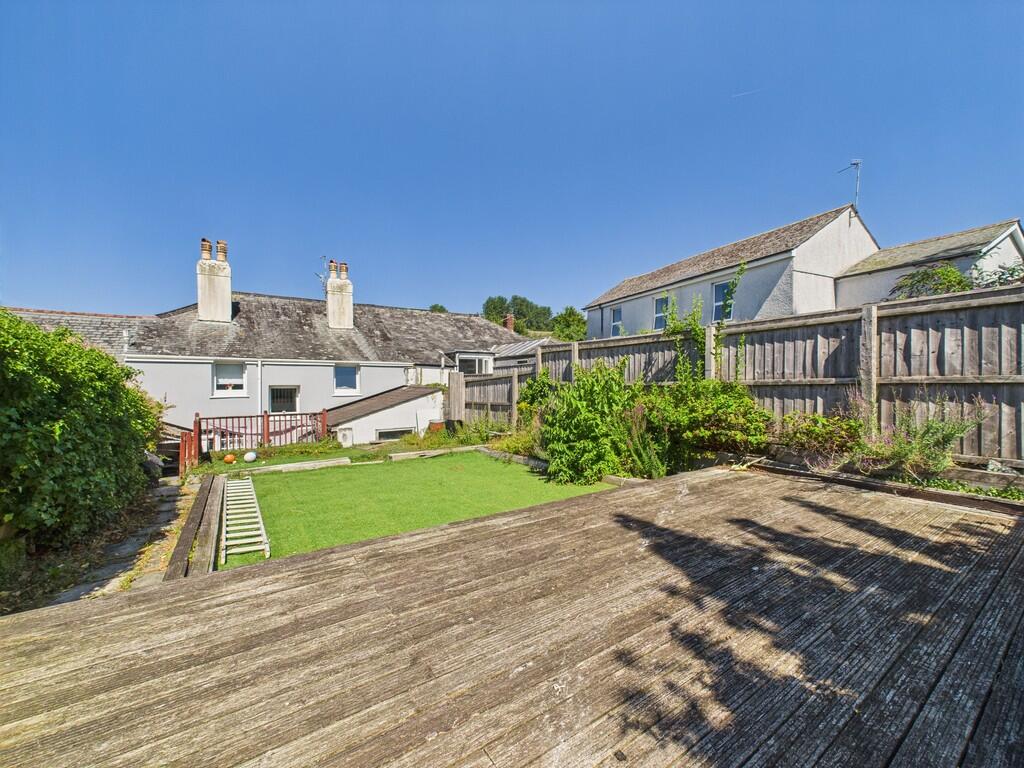 CAM02089G0-PR0524...