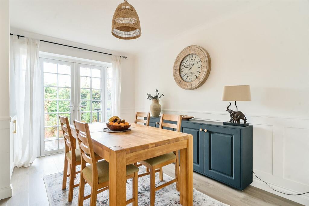 1 Devonshire Dining room.jpg