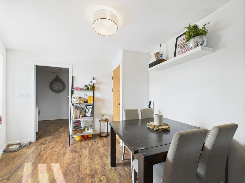 CAM01835G0-PR0235...