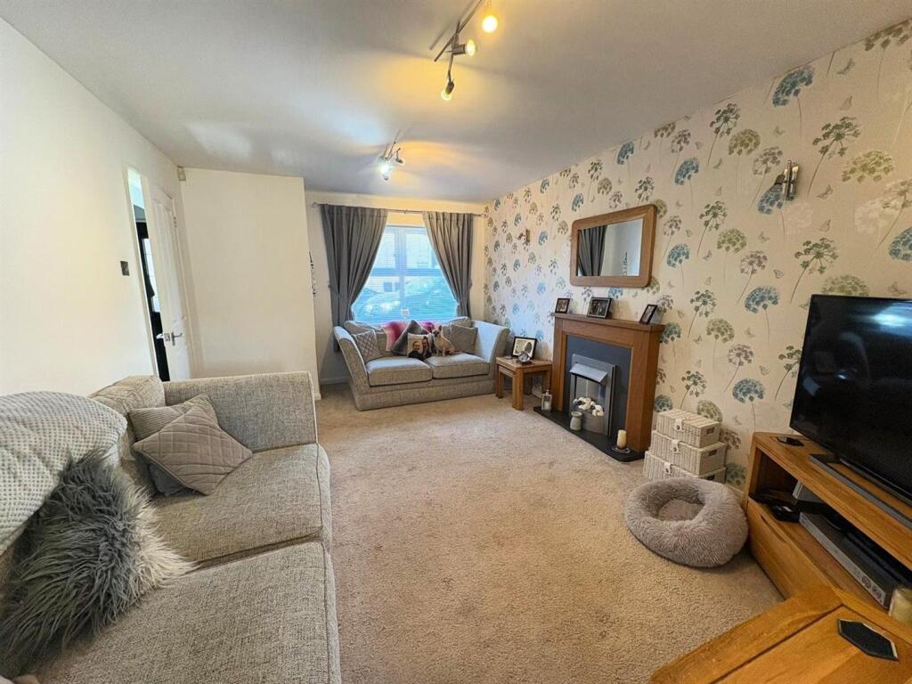 livingroom.JPG