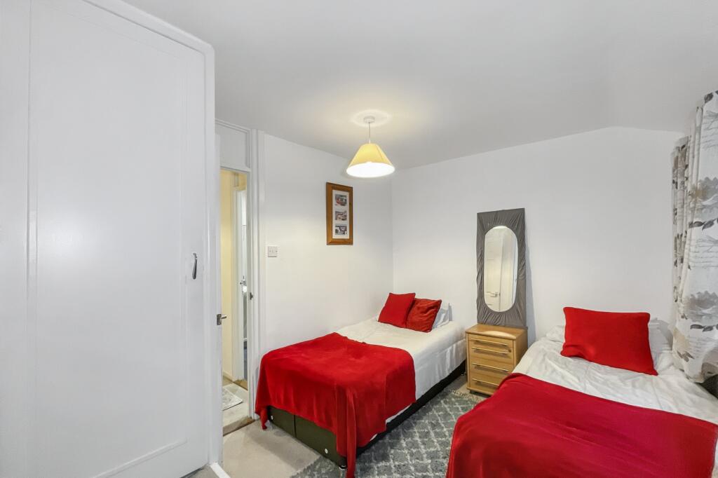 133 Carworgie Terrace, Atlantic Reach, Newquay, TR8 4LX