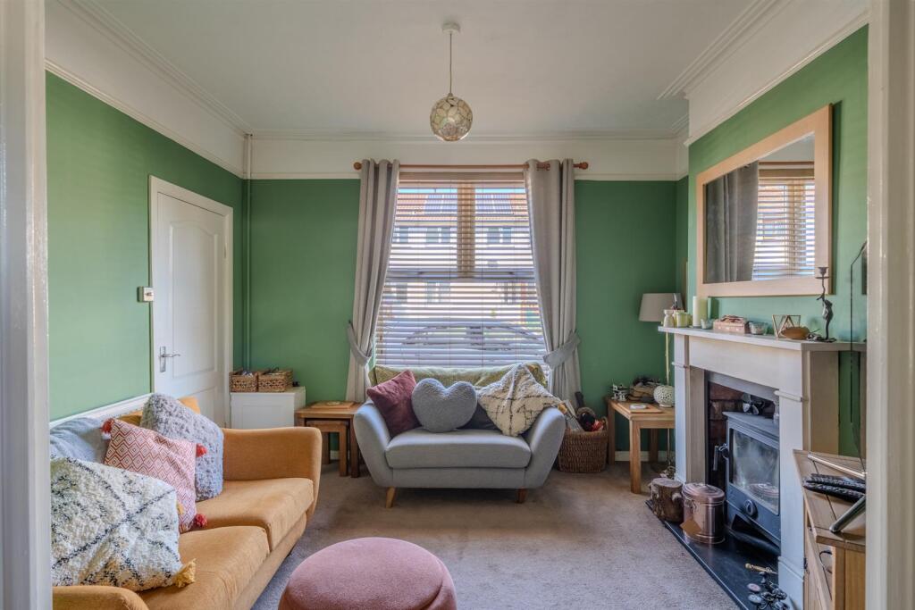 27 Belle Vue Road-12.jpg