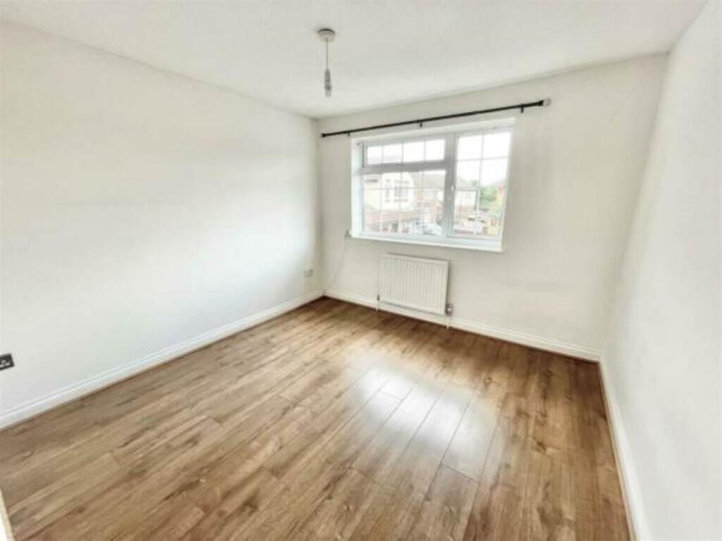 7205_32279131_IMG_18