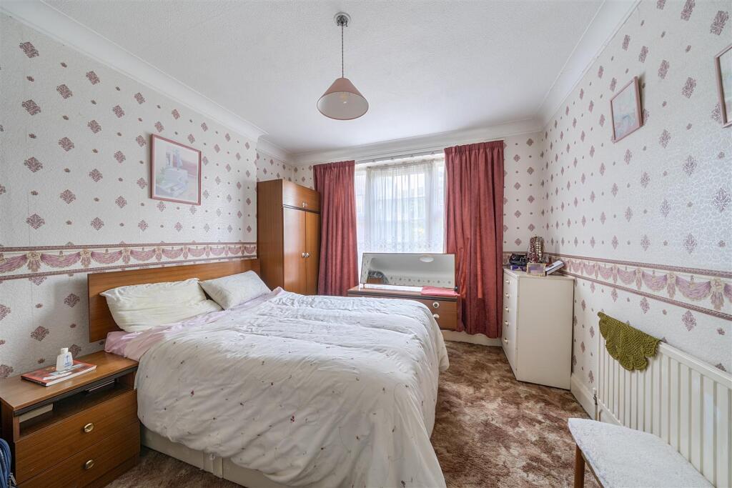 Rear Reception Room.jpg