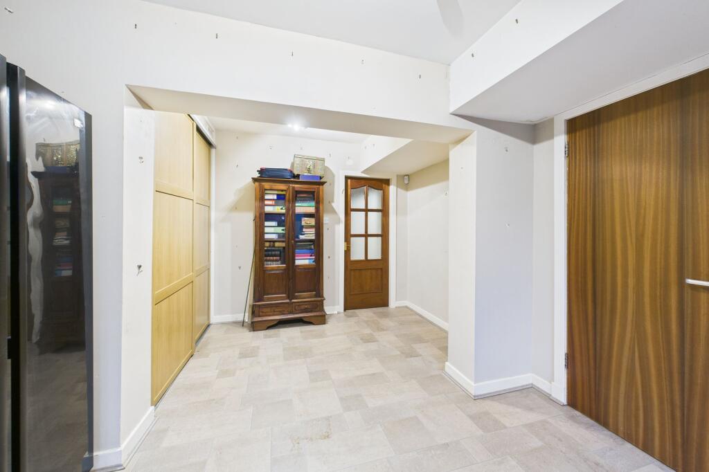 Utility Room Angle 2