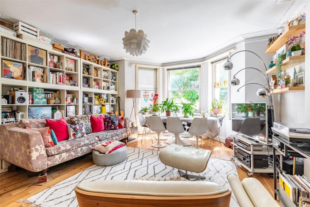 Open Plan Reception