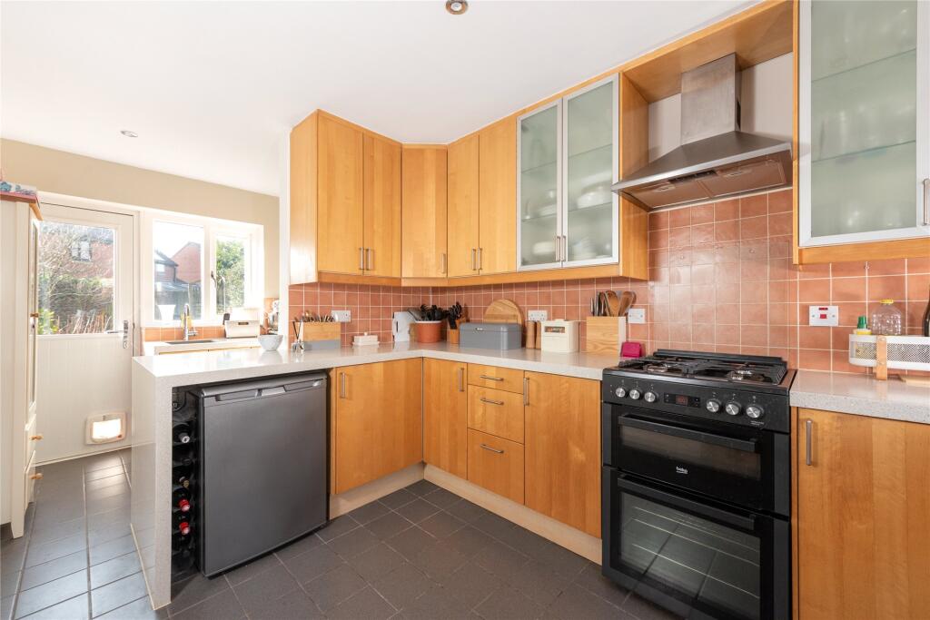 Kitchen/Breakfast Rm