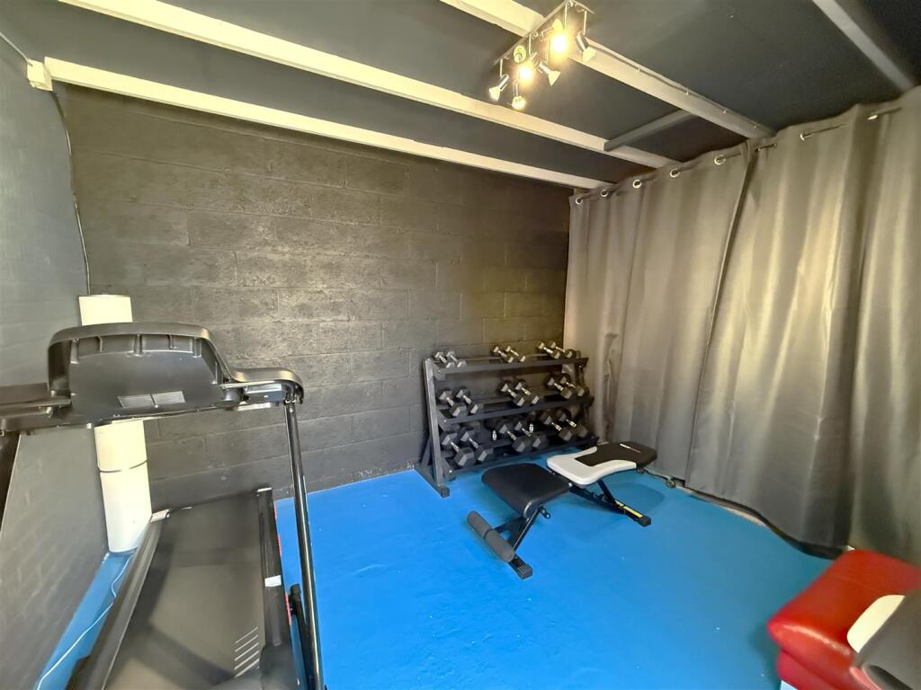 Garage - Gym.JPG
