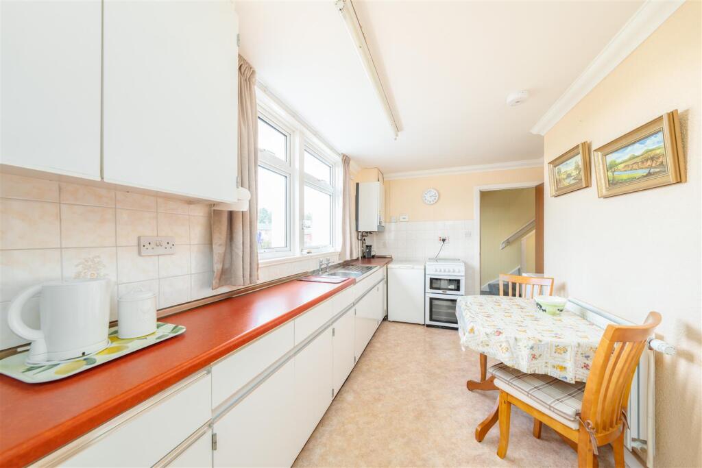 19_inchmead_drive-07.jpg