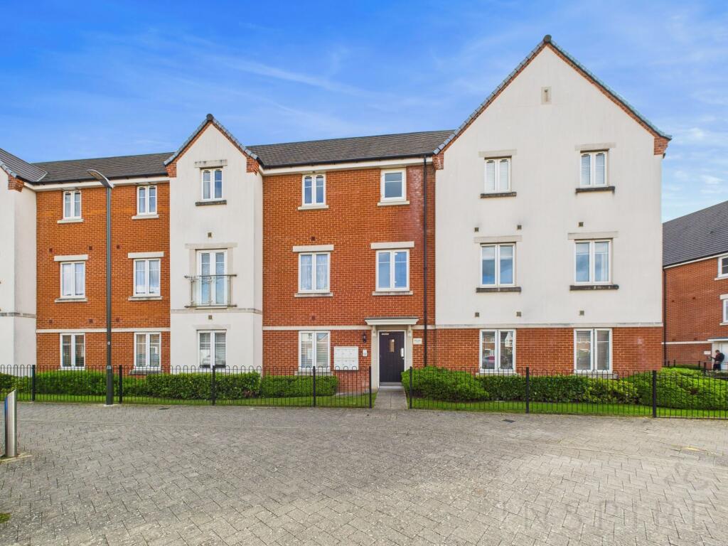 Cornwell Avenue, Crawley, RH10