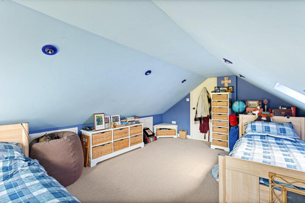 The White House-02.jpg