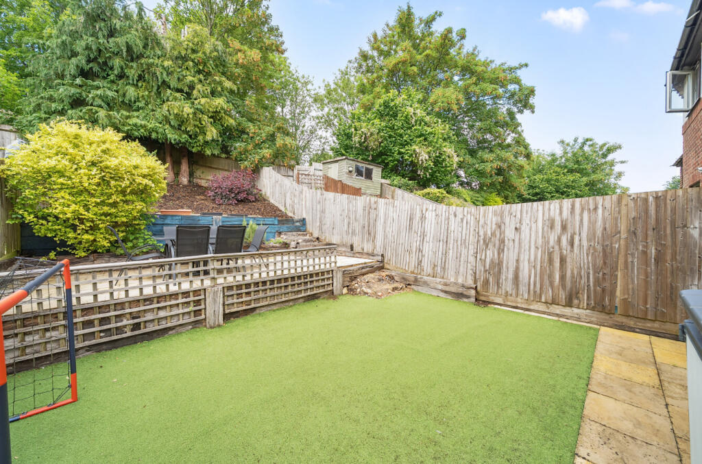 1309562-9-684b108...