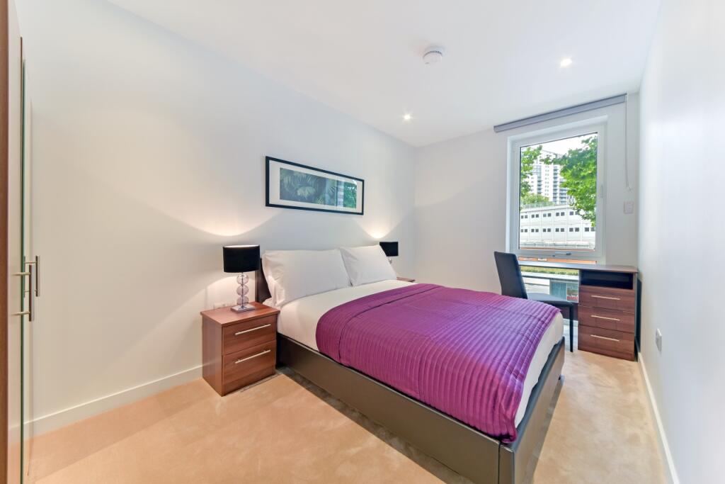Bedroom - Heygate St