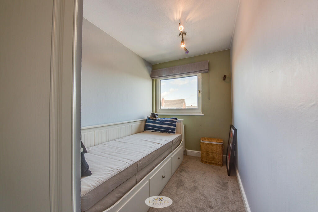 Bedroom 3.1