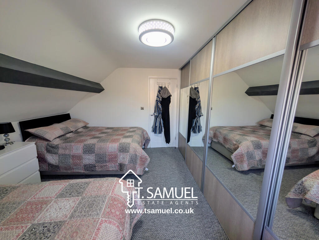 PXL_20250516_104658070~2