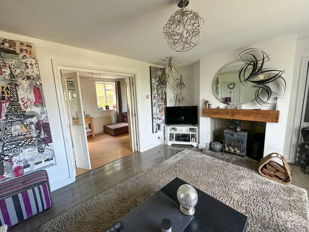cottage 3.jpg