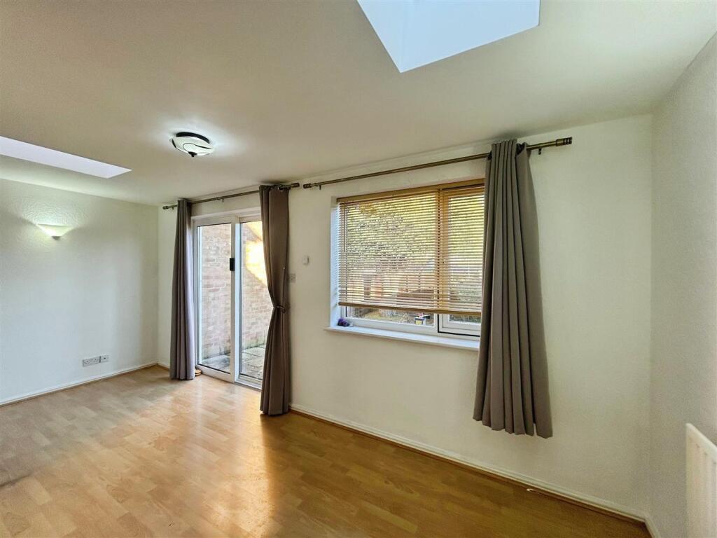 aceadf78-6-4D63-AFD0-D3B000F3A676-1370-0000010FEB4