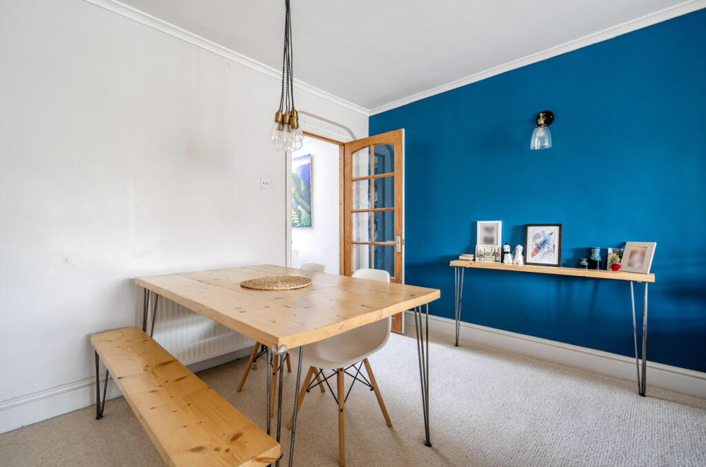 1341219468a8322d35986