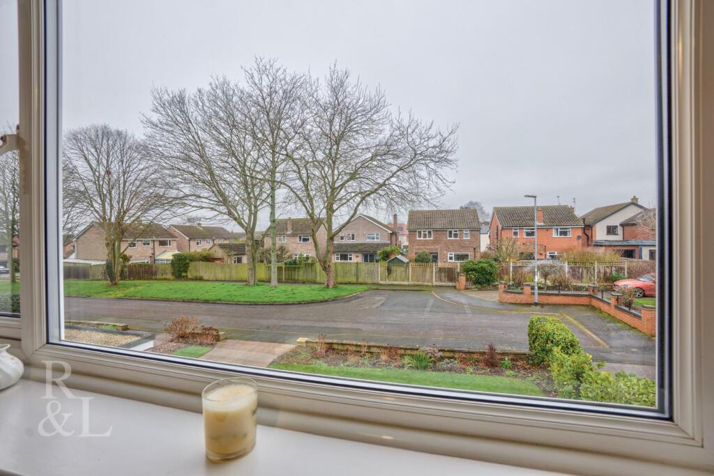 11 Bevedere Close (1).jpg