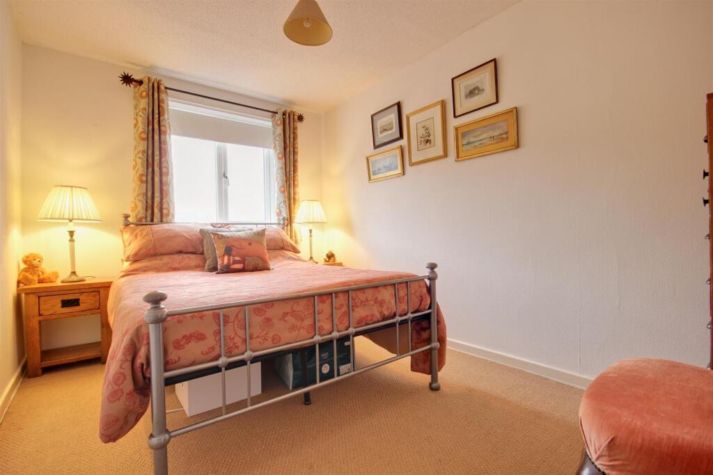 Albion Court (13).jpg