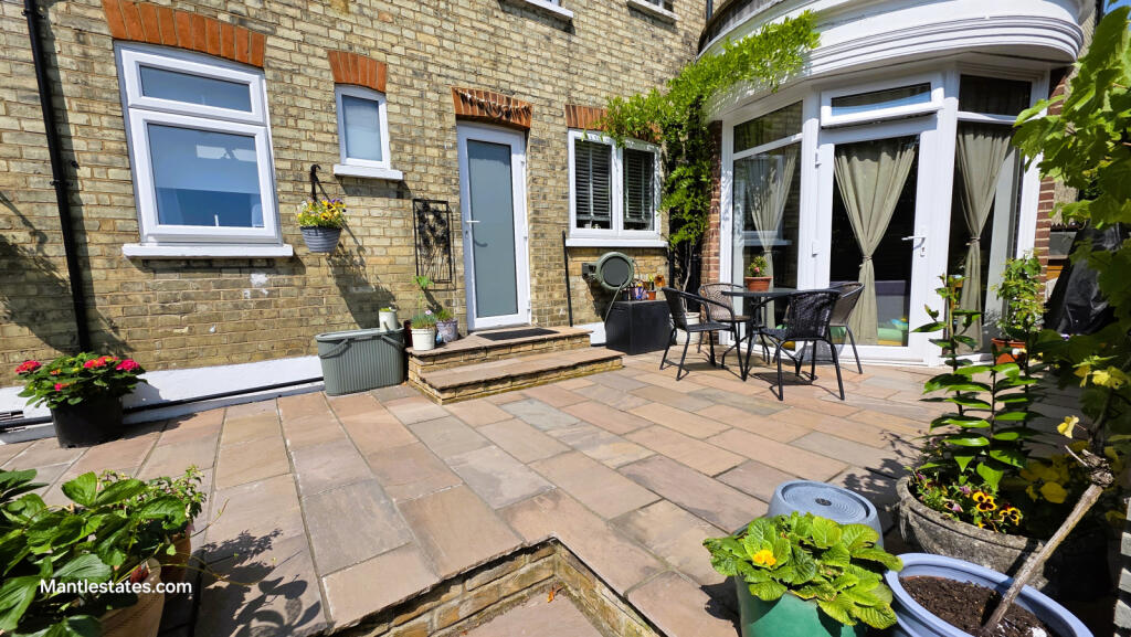 PATIO AREA