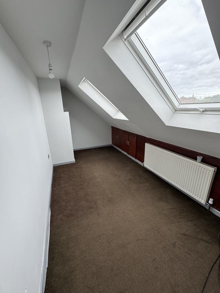 Photo 18-08-2025,...