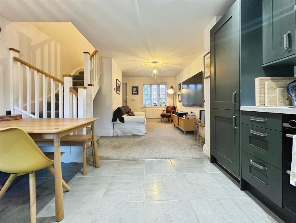 e0d941d9--47F5-9B85-33CD5BCF7FF1-60458-000010E5E9B