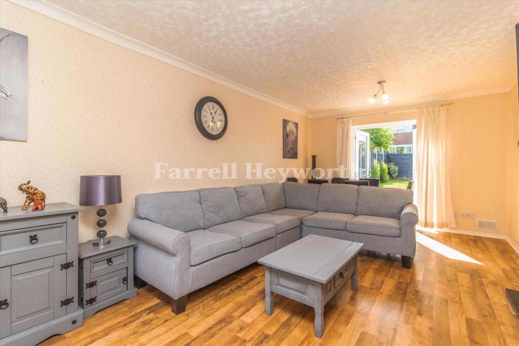 Lounge Diner image 2