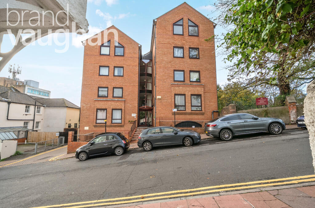 af865199-4238-499...