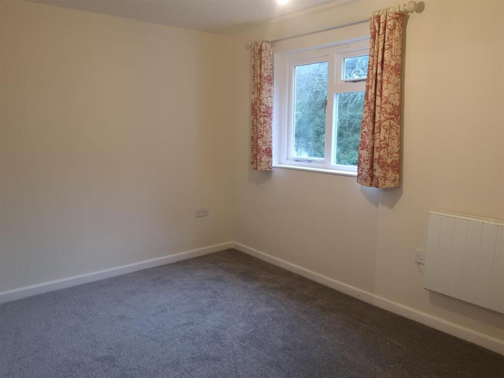 Bedroom.jpg