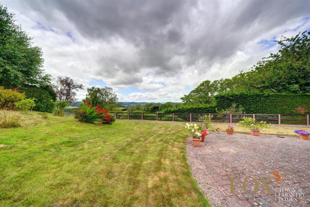 Valley Views (23).jp