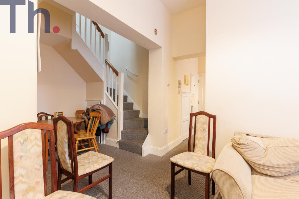 Entrance Hall &amp; Dining Area