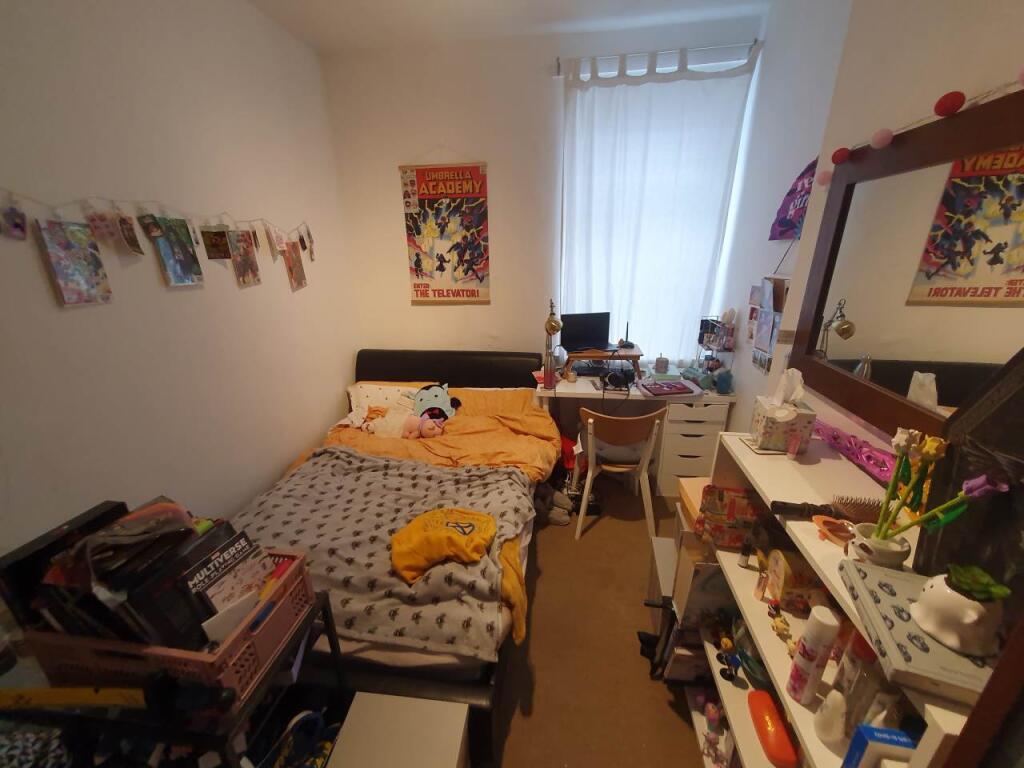 First floor middle b
