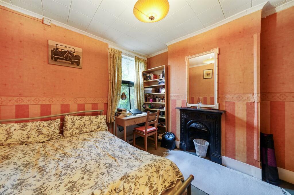 Bedroom3.jpg
