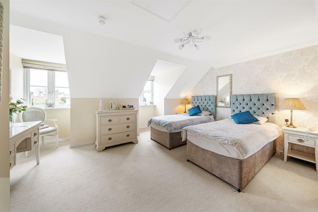 Owners Guest Suite (2).jpg