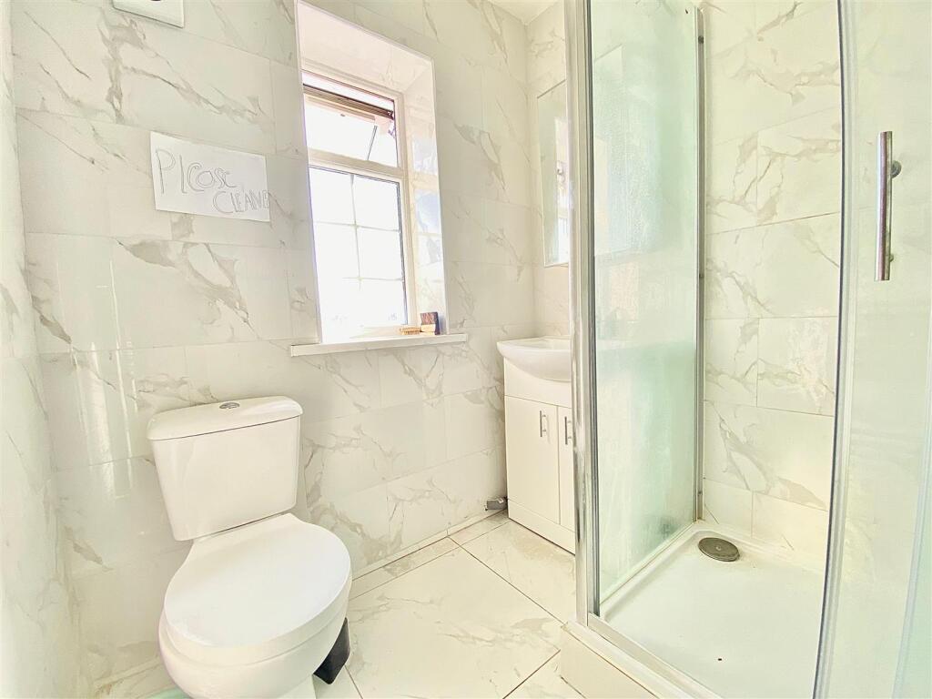 Updated room pics 2025 - 1.jpg