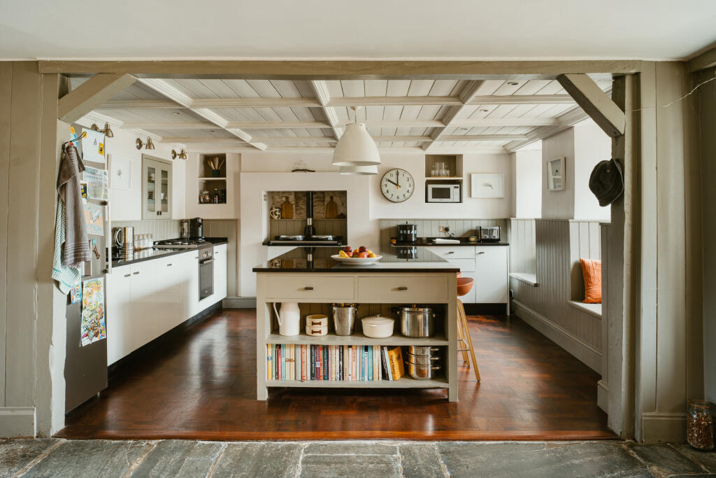 276274 - B0012729.jpg